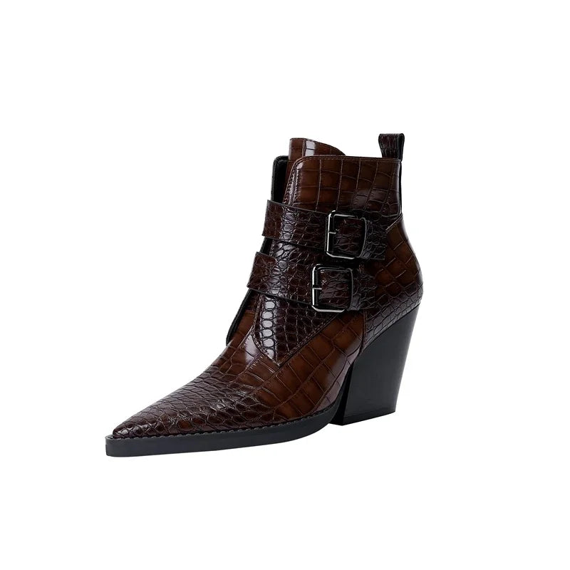 Westline Lederstiefel mit Schnalle